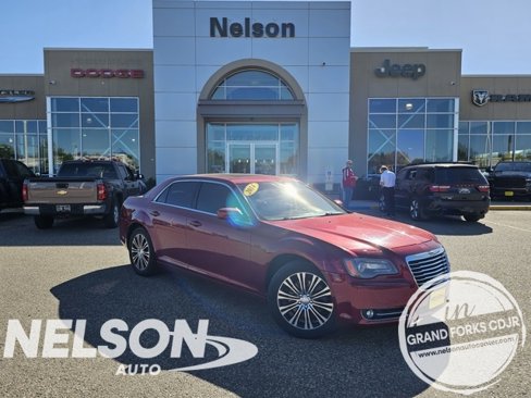 Used 2014 Chrysler 300 S w/ Luxury Group image 1