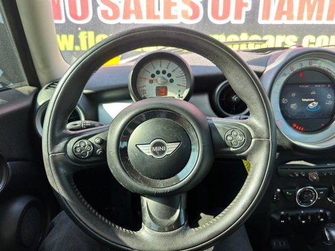Used 2013 MINI Cooper Hardtop image 10