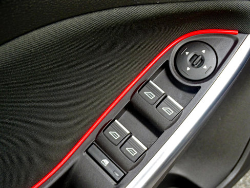 Used 2017 Ford Focus ST image 12