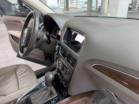Used 2010 Audi Q5 3.2 Premium image 22
