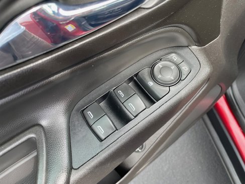 Used 2019 Chevrolet Equinox LT image 20