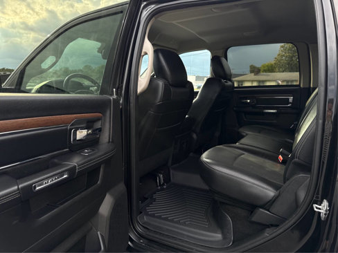 Used 2016 RAM 2500 SLT image 10