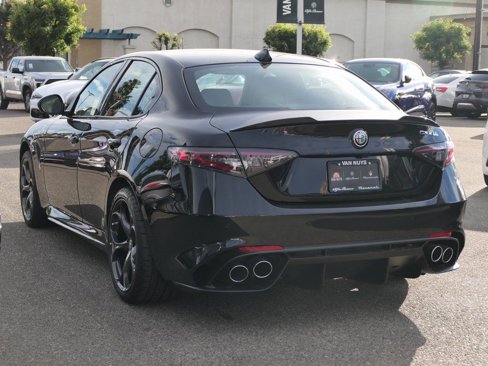 New 2024 Alfa Romeo Giulia Quadrifoglio image 2