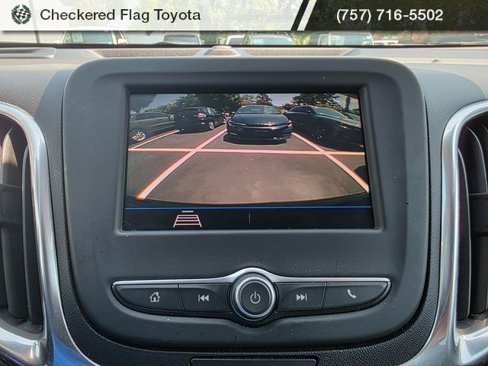 Used 2021 Chevrolet Equinox LT w/ Driver Convenience Package image 17