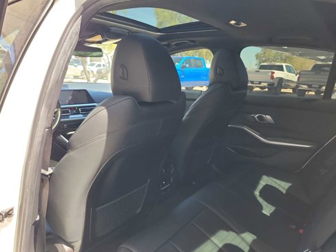 Used 2020 BMW 330i Sedan w/ Driving Assistance Package image 12