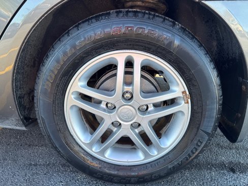 Used 2004 Toyota Camry LE image 9