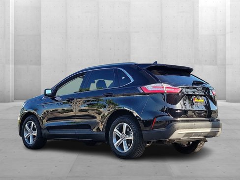 Used 2021 Ford Edge SEL w/ Convenience Package image 2