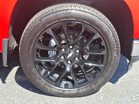 Used 2021 Chevrolet Silverado 1500 LT image 12