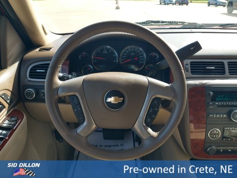 Used 2013 Chevrolet Tahoe LT w/ Luxury Package image 2