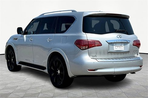 Used 2015 INFINITI QX80 Luxe w/ 22" Wheel Package image 4