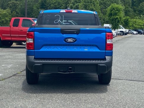 New 2025 Ford Maverick XLT w/ XLT Luxury Package image 4