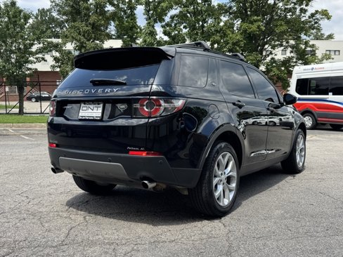 Used 2018 Land Rover Discovery Sport SE image 9