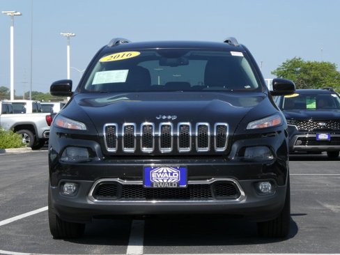 Used 2016 Jeep Cherokee Limited image 26