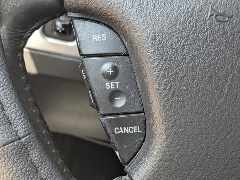 Used 2002 Ford Thunderbird image 19