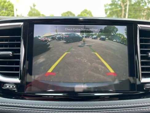 Used 2023 Chrysler Pacifica Limited image 50