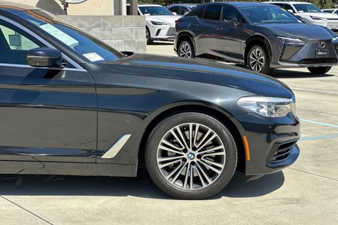 Used 2019 BMW 530i w/ Premium Package image 36