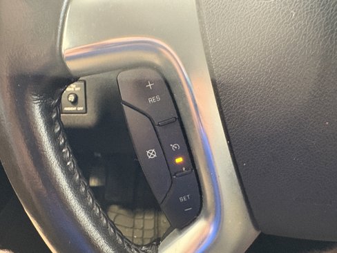 Used 2017 Chevrolet Traverse LT image 14