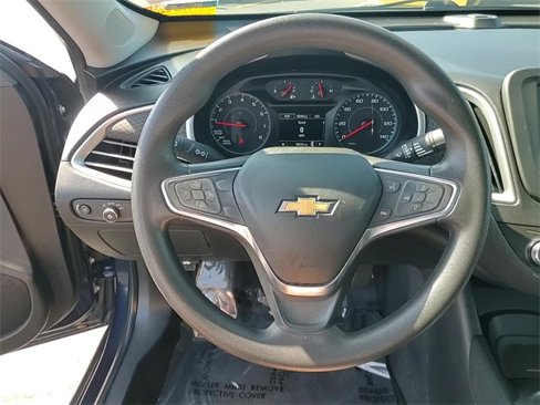 Used 2018 Chevrolet Malibu LS image 13