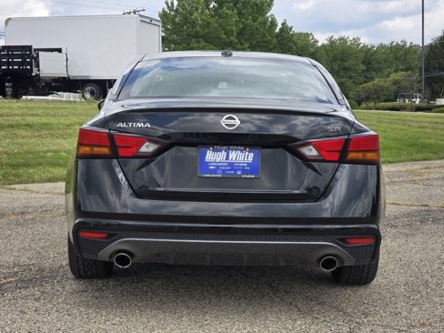 Used 2021 Nissan Altima 2.5 SR image 10