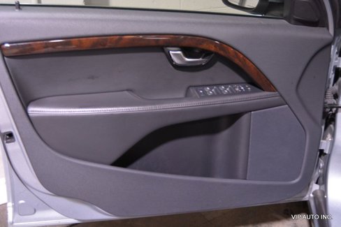 Used 2013 Volvo S80 3.2 w/ Climate Pkg image 24