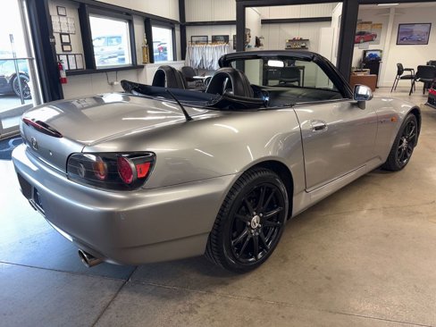 Used 2005 Honda S2000 image 17