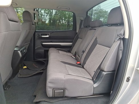 Used 2015 Toyota Tundra SR5 w/ SR5 Upgrade Package image 14