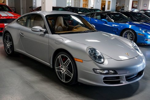 Used 2008 Porsche 911 Coupe image 2