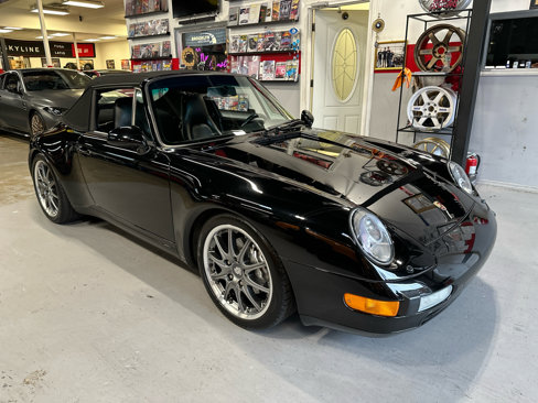 Used 1996 Porsche 911 Carrera 4 image 3