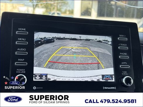 Used 2022 Toyota Camry SE image 28