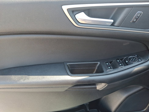 Used 2024 Ford Edge SEL image 13