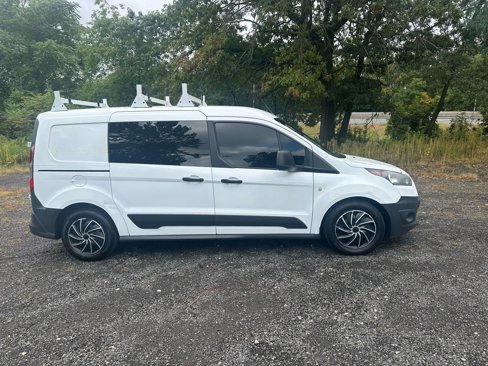 Used 2017 Ford Transit Connect XL image 4