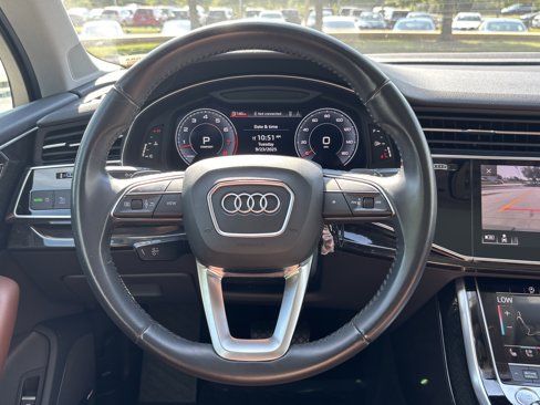 Used 2020 Audi Q7 3.0T Premium Plus w/ Premium Plus Package image 19