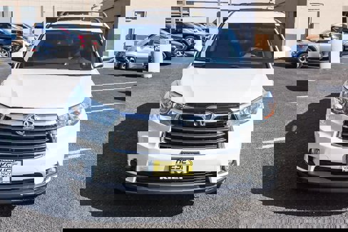 Used 2015 Toyota Highlander Plus image 2