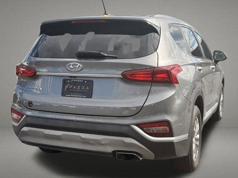 Used 2020 Hyundai Santa Fe SE image 5