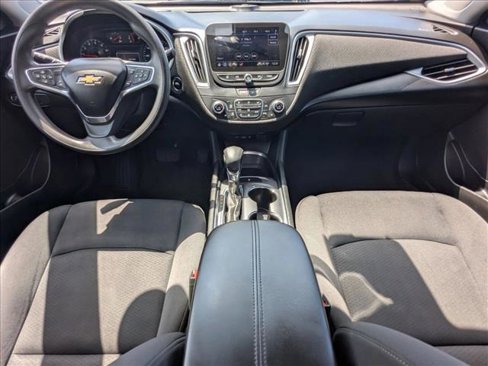 Used 2023 Chevrolet Malibu LT image 16