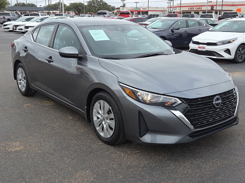 Used 2024 Nissan Sentra S image 5
