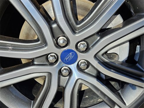 Used 2021 Ford Edge Titanium w/ Equipment Group 301A image 20