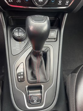 Used 2022 Jeep Cherokee Trailhawk w/ Sound & Nav Group image 20