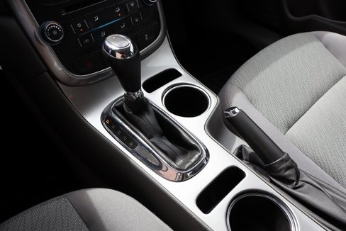 Used 2015 Chevrolet Malibu LS image 18