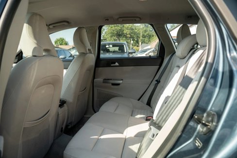 Used 2010 Volvo V50 2.4i image 8