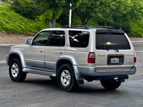 Used 1999 Toyota 4Runner Limited image 15