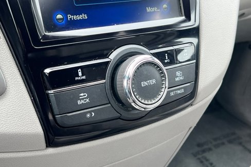 Used 2016 Honda Odyssey EX-L image 33