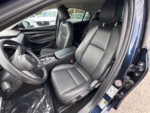 Used 2024 MAZDA MAZDA3 s image 9