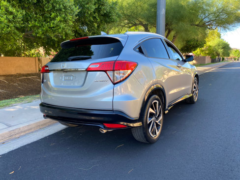 Used 2019 Honda HR-V Sport image 6