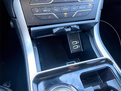 Used 2019 Ford Edge SEL w/ Equipment Group 201A image 27