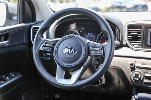 Used 2020 Kia Sportage LX image 15