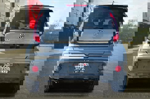 Used 2017 Kia Soul w/ Convenience Package image 8