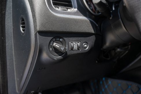 Used 2018 Dodge Charger R/T w/ Plus Group image 11