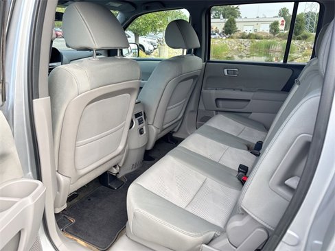Used 2014 Honda Pilot LX image 26