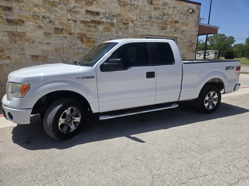 Used 2014 Ford F150 STX w/ Equipment Group 201A Mid image 2